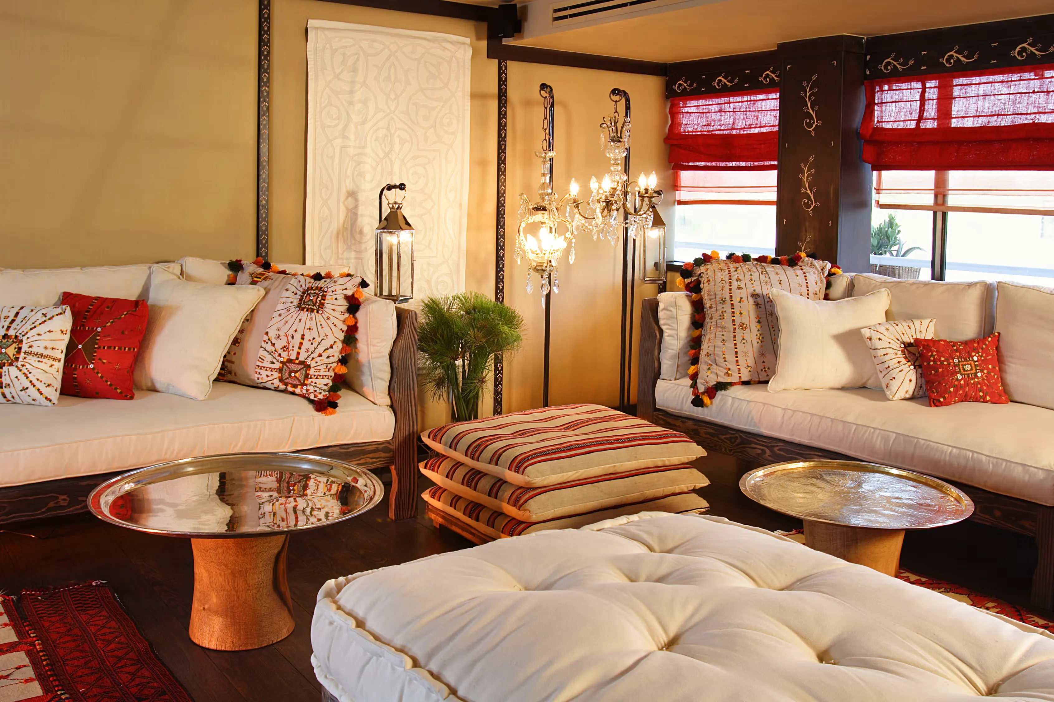 Lounge aboard the Sanctuary Sun Boat III Nile Cruise Nile cruise